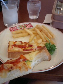 ���[�j���O