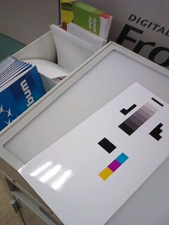 ���d����